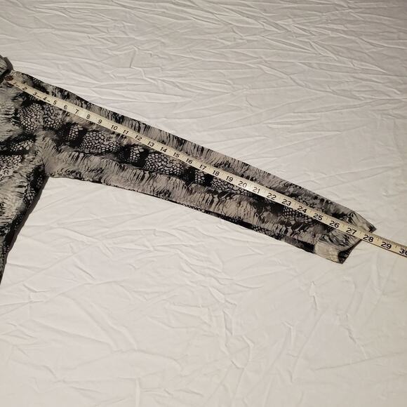 Cabi small womens button down sheer blouse - Picture 7 of 10